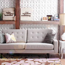 Load image into Gallery viewer, Luna